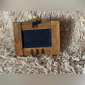 Table top/shelf Wooden 5 1/2 x 3 1/2 outdoor themed picture frame.